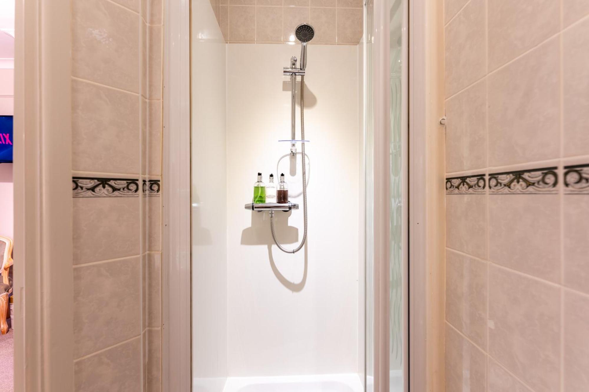 The Cransley By Grandeur Property Bournemouth Esterno foto