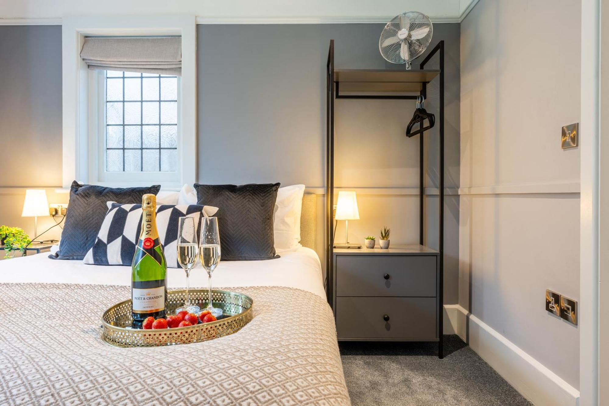 The Cransley By Grandeur Property Bournemouth Esterno foto