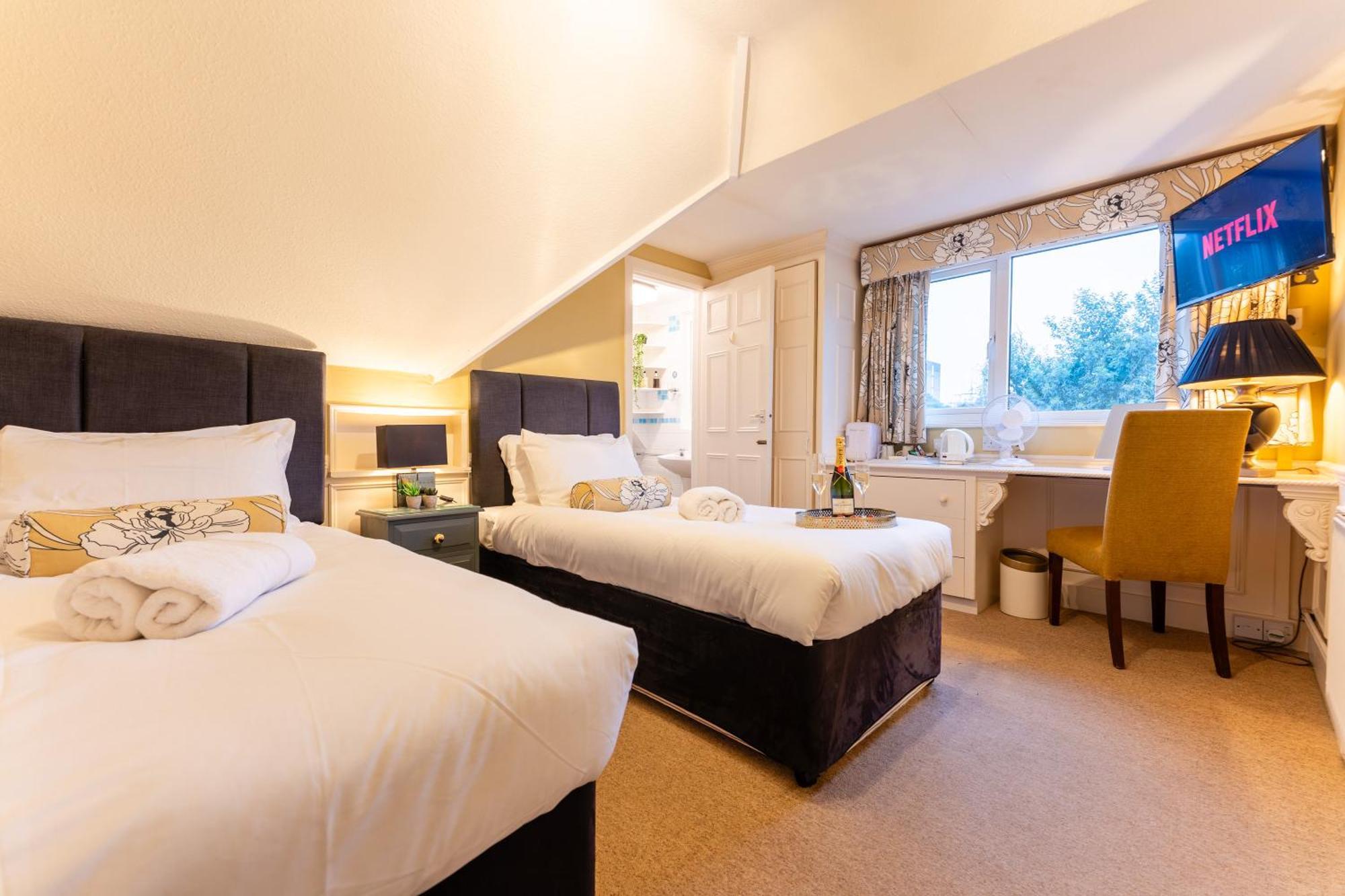 The Cransley By Grandeur Property Bournemouth Esterno foto