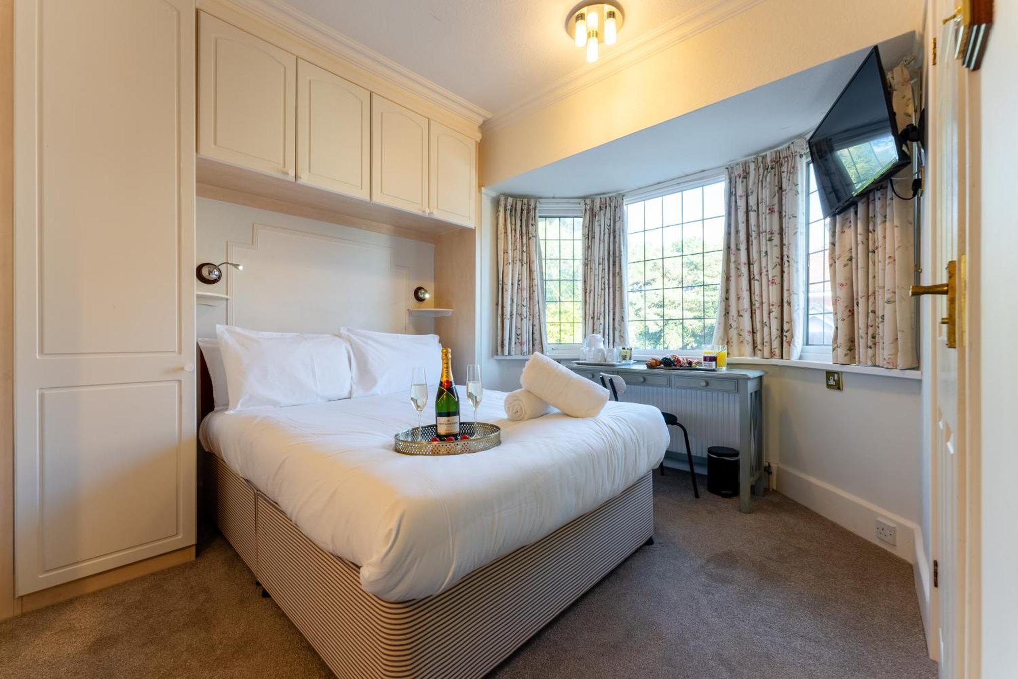 The Cransley By Grandeur Property Bournemouth Esterno foto